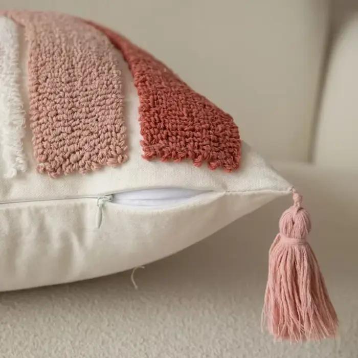 Housses de coussin tuftées roses