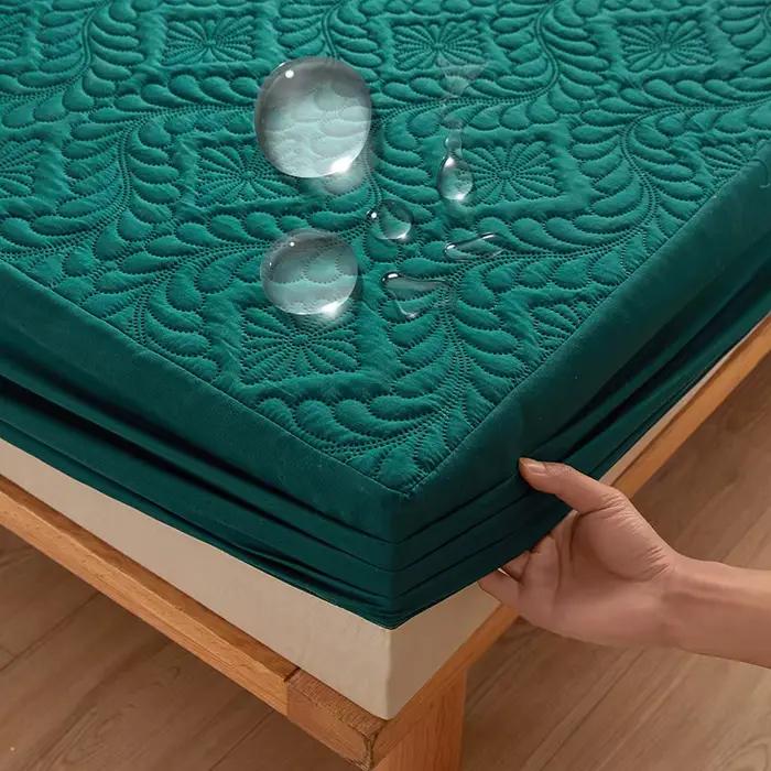 Protecteur de matelas matelassé imperméable