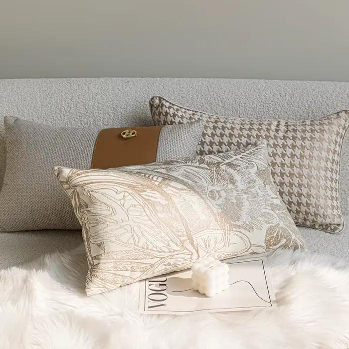 Housse de coussin lombaire en Jacquard crème française