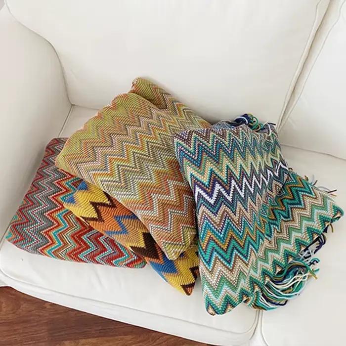 Couverture tricotée géométrique style Boho