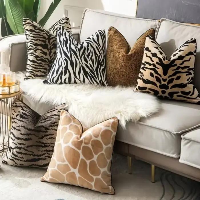 Housse de coussin de luxe à motif de tigre