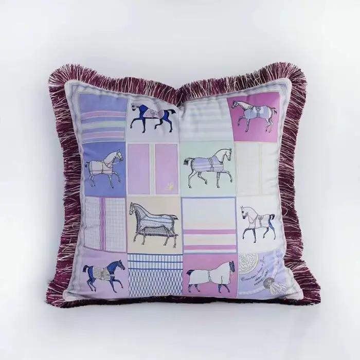 Housse de coussin cheval en velours