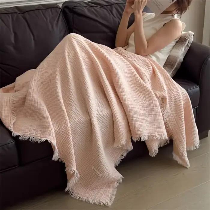 Couverture tricotée à franges de classe