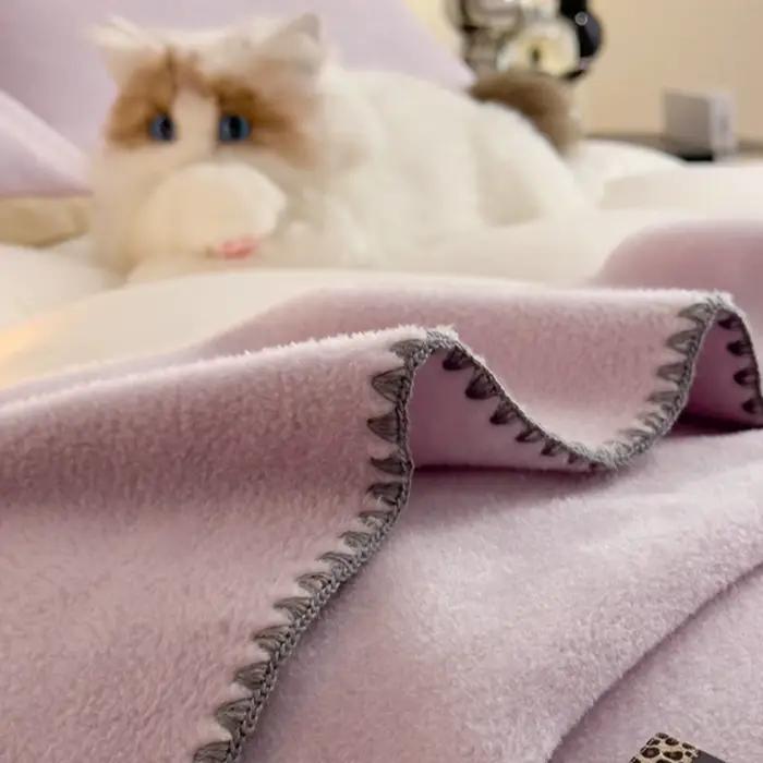 Couverture en polaire pelucheuse 4 saisons