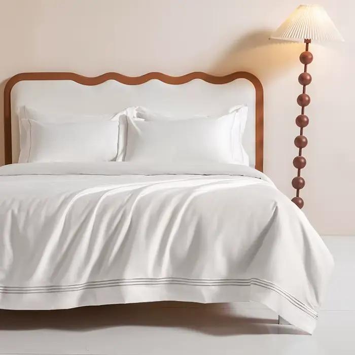 Ensemble de housse de couette blanche en coton égyptien 1000TC, avec bordure brodée argentée (1 housse de couette + 2 taies d'oreiller), douce et respirante
