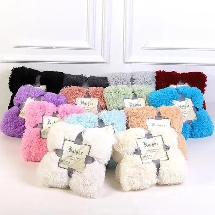 Couverture polaire en flanelle douce et moelleuse de couleur unie pour canapé de chambre à coucher