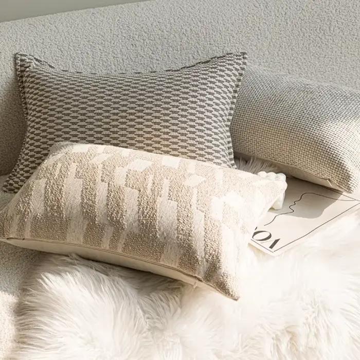 Housse de coussin lombaire en Jacquard crème française