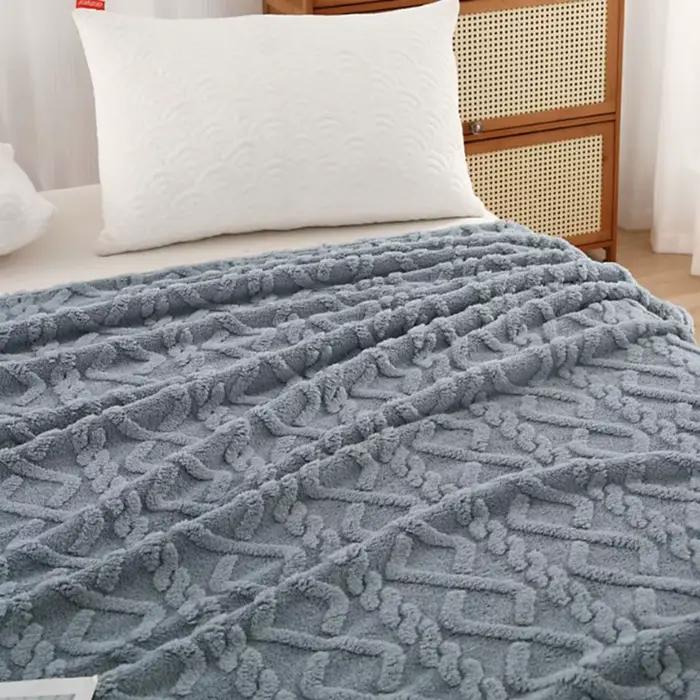 Couverture en peluche lavable en machine pour canapé et lit, couverture chaude pour chambre à coucher, glouton, sourire, 70x100cm