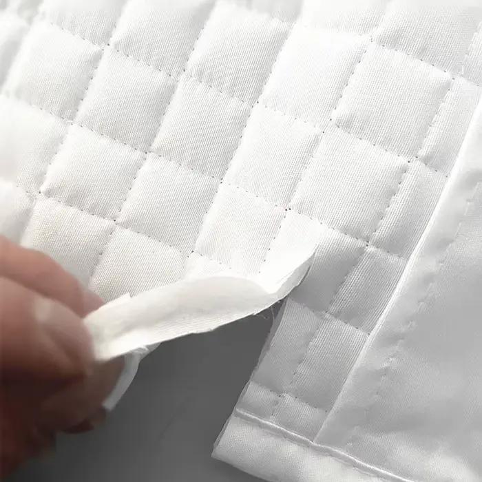 Housse de coussin matelassée imperméable