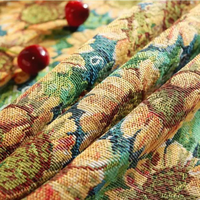 Nappes rondes à motif floral français
