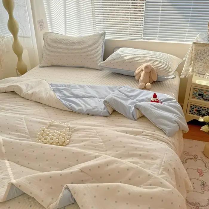 Couette d'été fraîche pour la maison