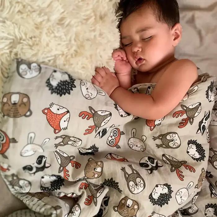 Couverture d'emmaillotage en mousseline pour bébé, serviette de bain douce pour nouveau-né, coton de