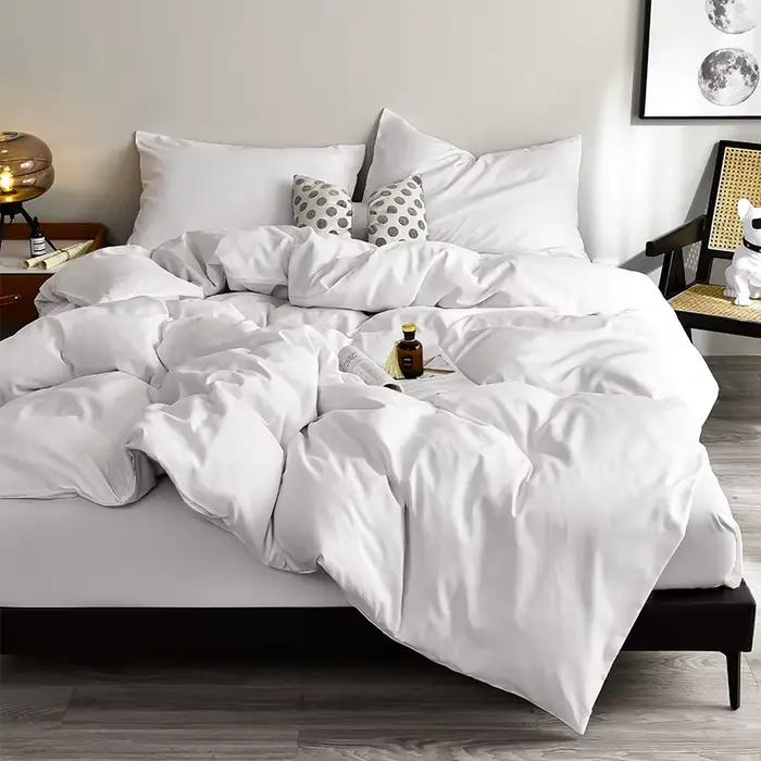 Parure de lit noire en microfibre, ensemble de housse de couette, drap et taie d'oreiller, vêtements