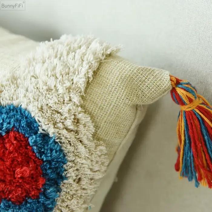 Juste de coussin de luxe marocaine faite à la main avec pompons en laine, style Boho, ethnique, taie d'oreiller colorée, décoration de la maison, 45x45cm, 30x50cm