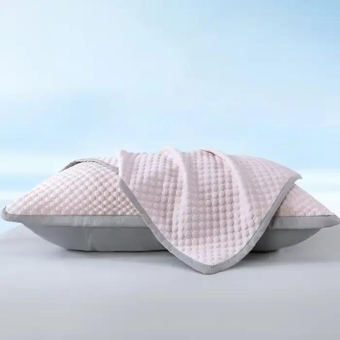 Lot de 1 à 5 taies d'oreiller rafraîchissantes en soie glacée texturée, couleur unie, respirantes, douces, lisses et lavables pour les personnes ayant chaud la nuit, usage domestique estival
