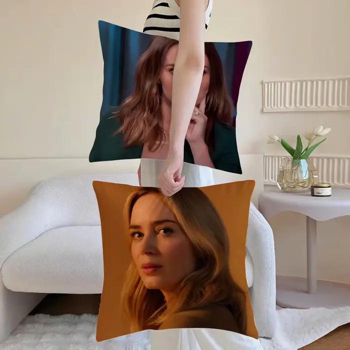 Housse de coussin Emily-Blunt Emily Quiet Place