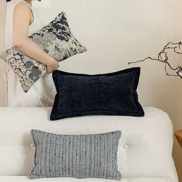 Housse de coussin lombaire de luxe vintage bleue en chenille texturée jacquard tissée
