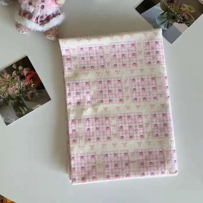 Tissu imprimé Floral bleu rose à rayures avec nœud papillon