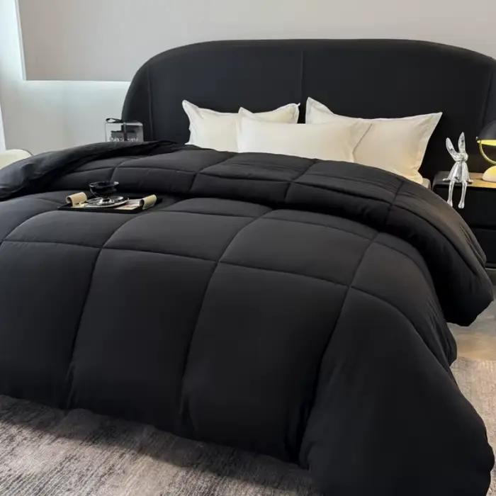 Couettes matelassées légères noires solides