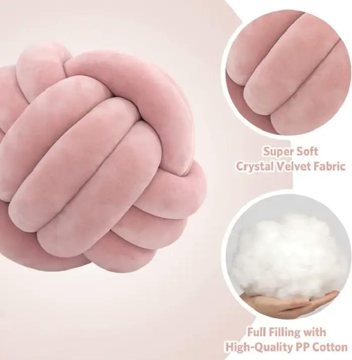 Coussin décoratif en forme de boule nouée en velours lilas pour la maison