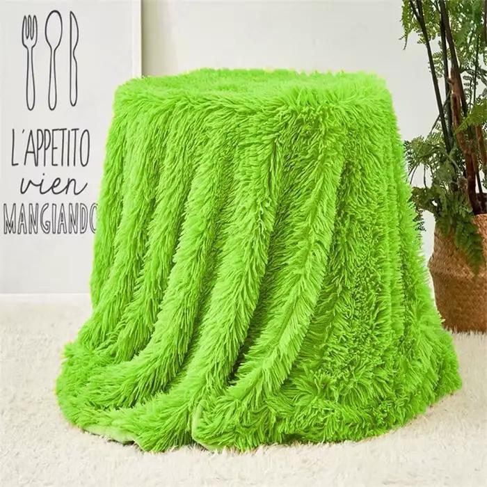 Couverture en fausse fourrure douce et moelleuse pour canapé-lit