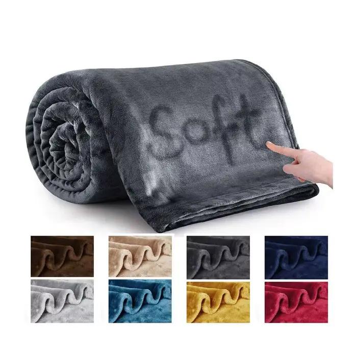 Couverture en peluche floue légère pour canapé ou lit