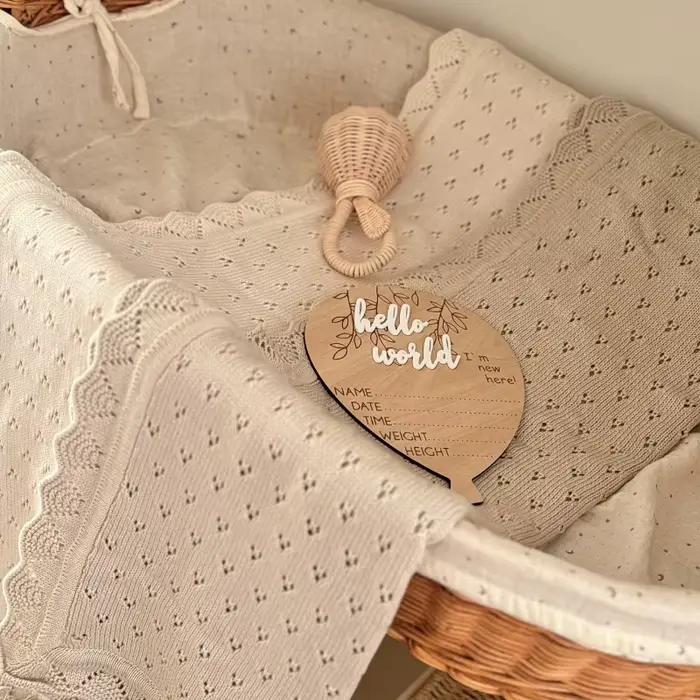 Couverture tricotée à volants pour bébé
