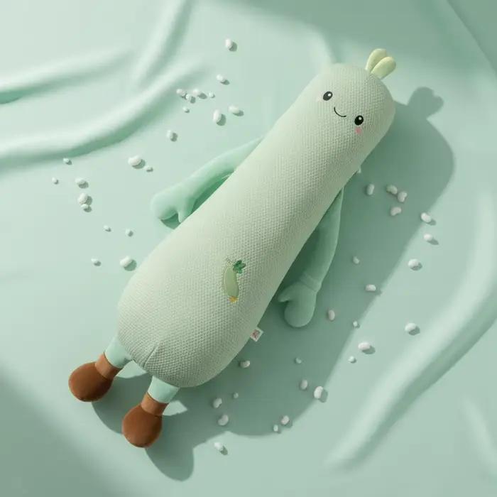 Oreiller doux en forme de concombre avec housse amovible et lavable, oreiller long pour dormir, peluche de légume de dessin animé, design mignon, accessoire de literie