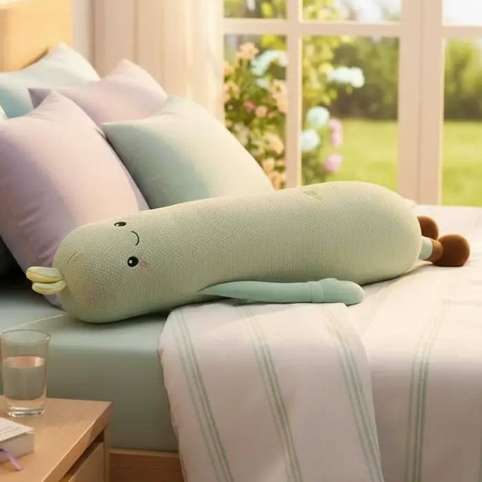 Oreiller doux en forme de concombre avec housse amovible et lavable, oreiller long pour dormir, peluche de légume de dessin animé, design mignon, accessoire de literie